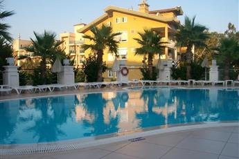 Ideal Pearl Hotel - Adults Only 16+