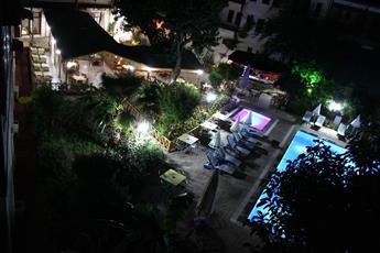 Idyros Hotel
