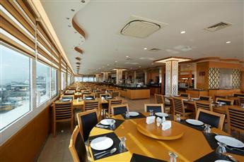 Ilkbal Deluxe Hotel 4*