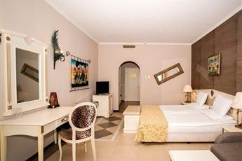 Imperial Palace Hotel & Spa 5*