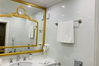 Imperial Palace Hotel & Spa 5*