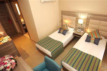 Insula Resort & Spa 5*