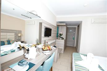 Insula Resort & Spa 5*