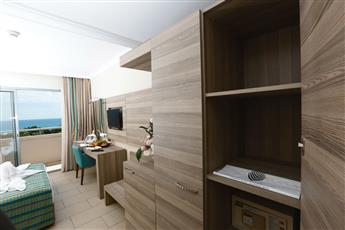 Insula Resort & Spa 5*