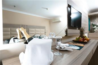 Insula Resort & Spa 5*