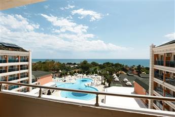 Insula Resort & Spa 5*