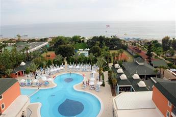 Insula Resort & Spa