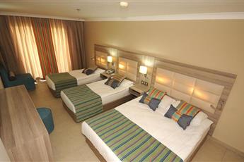 Insula Resort & Spa