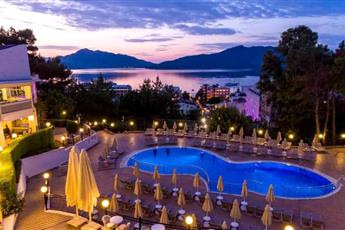 Isla Panorama Hotel
