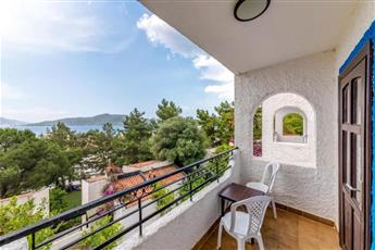 Isla Panorama Hotel