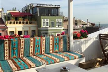 Istanbul Holiday Hotel 3*