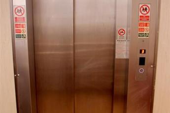 Istanbul Holiday Hotel 3*