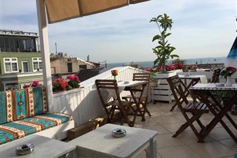 Istanbul Holiday Hotel 3*