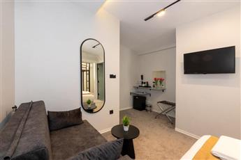 Istanbul Holiday Hotel 3*