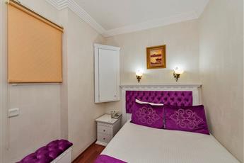 Istanbul Holiday Hotel 3*