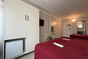 Istanbul Holiday Hotel