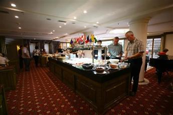 Istanbul Royal Hotel 4*