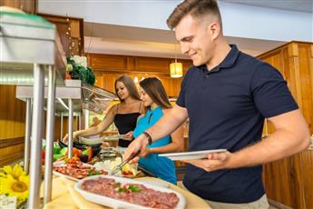 Izola Paradise Hotel 4*