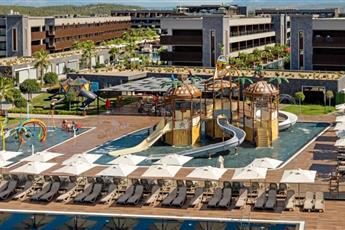 Jacaranda Luxury Resort 5*