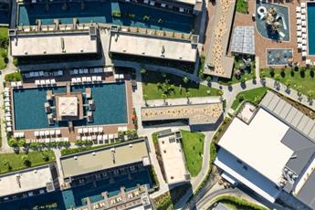 Jacaranda Luxury Resort 5*