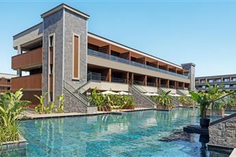 Jacaranda Luxury Resort 5*