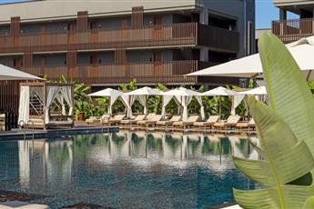 Jacaranda Luxury Resort