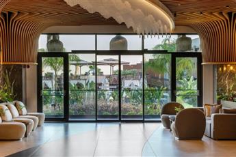 Jacaranda Luxury Resort
