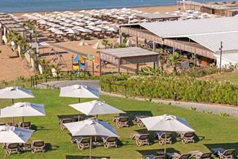 Jacaranda Luxury Resort