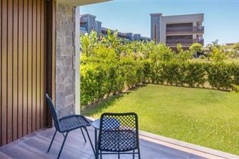Jacaranda Luxury Resort