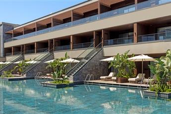 Jacaranda Luxury Resort
