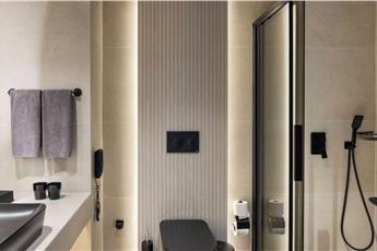 Jacaranda Luxury Resort