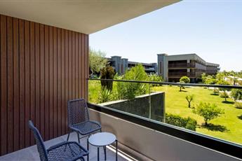 Jacaranda Luxury Resort