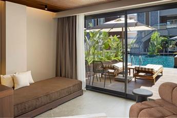 Jacaranda Luxury Resort