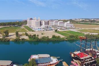 Jadore Deluxe Hotel & Spa 5*