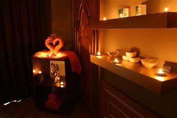Jadore Deluxe Hotel & Spa