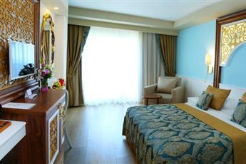 Jadore Deluxe Hotel & Spa