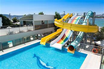 Jasmin Beach Hotel 4*