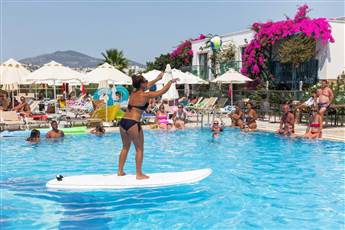 Jasmin Beach Hotel 4*