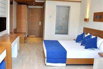 Jasmin Beach Hotel 4*