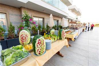 Jasmin Beach Hotel 4*