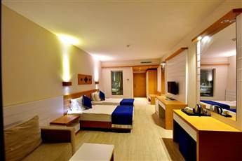 Jasmin Beach Hotel 4*