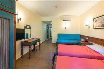 Jasmin Beach Hotel 4*