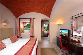 Jaz Makadi Oasis Resort 5*