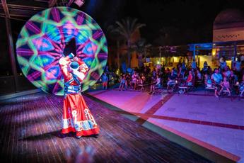 Jaz Makadi Oasis Resort 5*