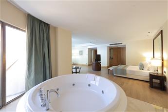 Juju Premier Palace 5*