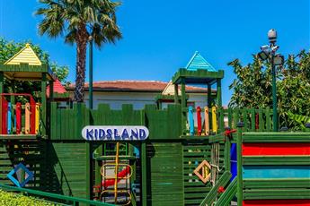 Julian Club Hotel 4*