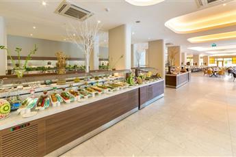 Julian Club Hotel 4*