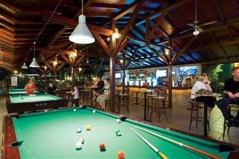 Julian Club Hotel