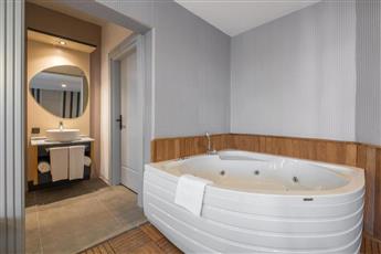 Jura Hotels Ada Beach Kusadasi