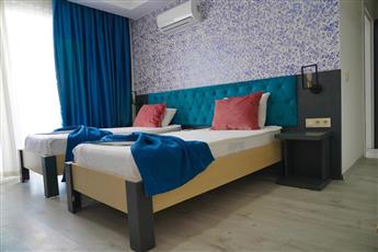 Jura Hotels Lara Resort 5*